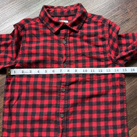 Cat & Jack Boys M 8/10 Black Red Plaid Buffalo Check Flannel Shirt Kid Christmas - Picture 5 of 7